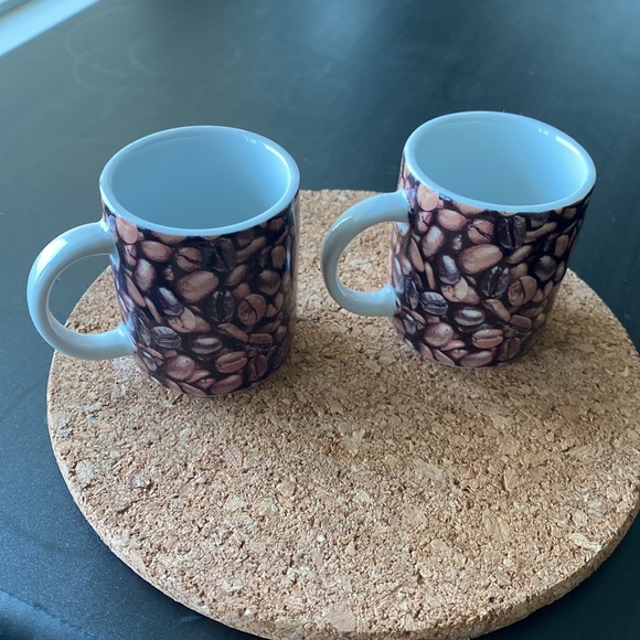 Lot of 2 Vintage 2007 Starbucks Coffee Mug 2.9 oz/86 ml - Picture 2 of 4